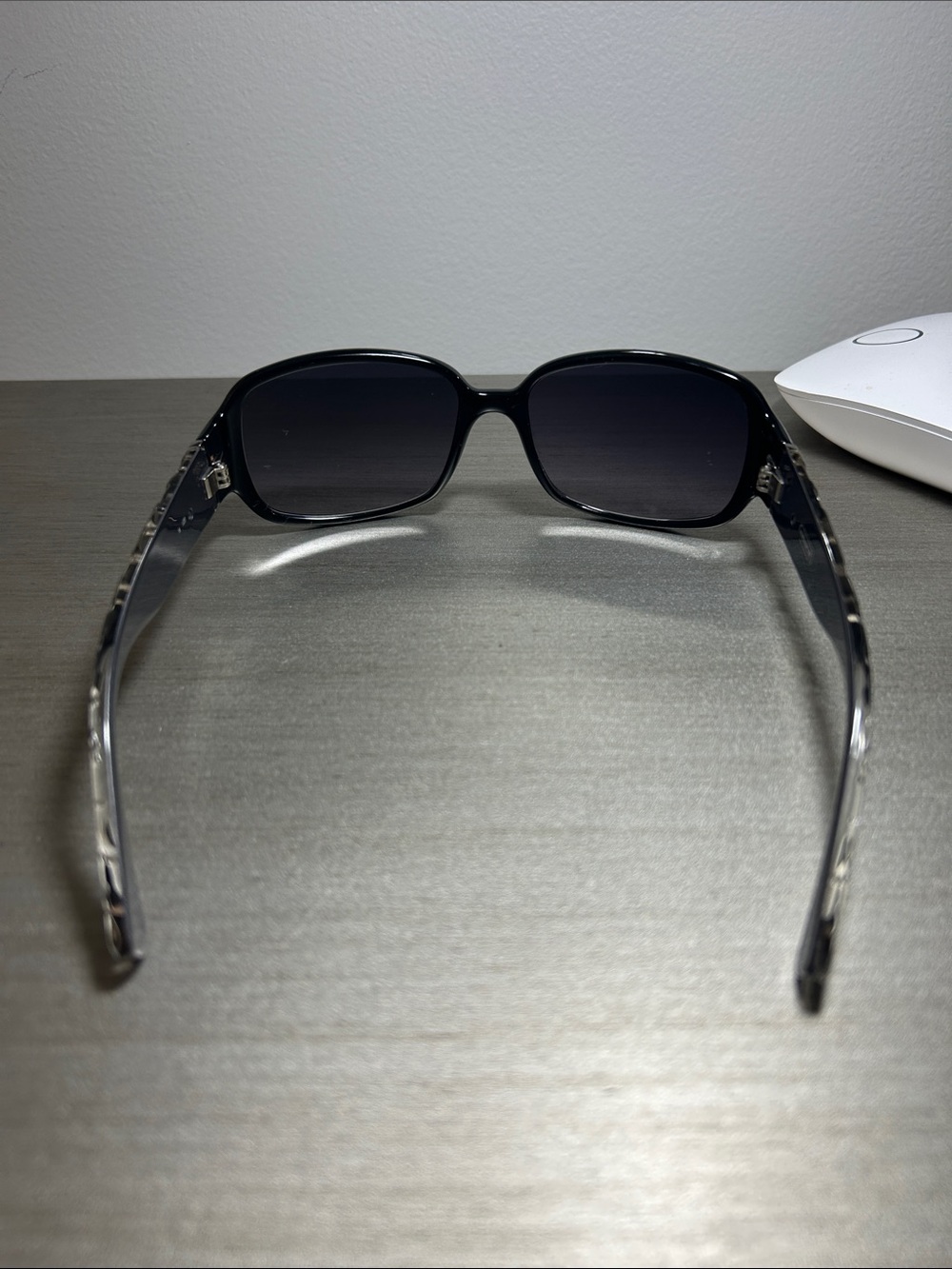 Coach Women’s Black and Grey Sunglasses with Gradient Lenses - Picture 6 of 9